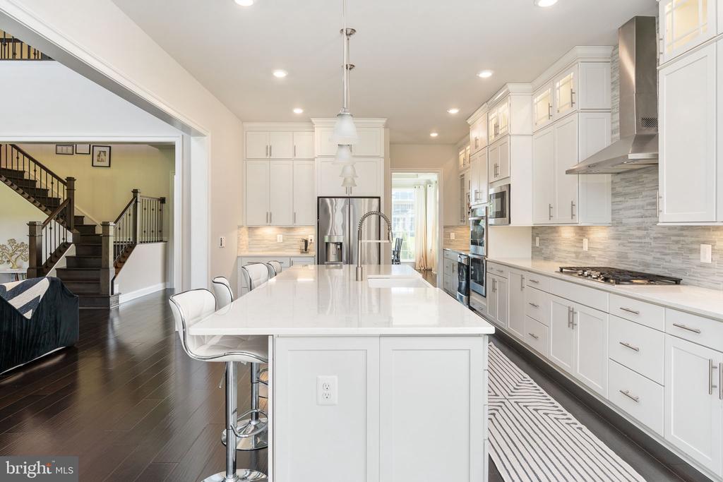 26593 MORGANS CROSSING PLACE