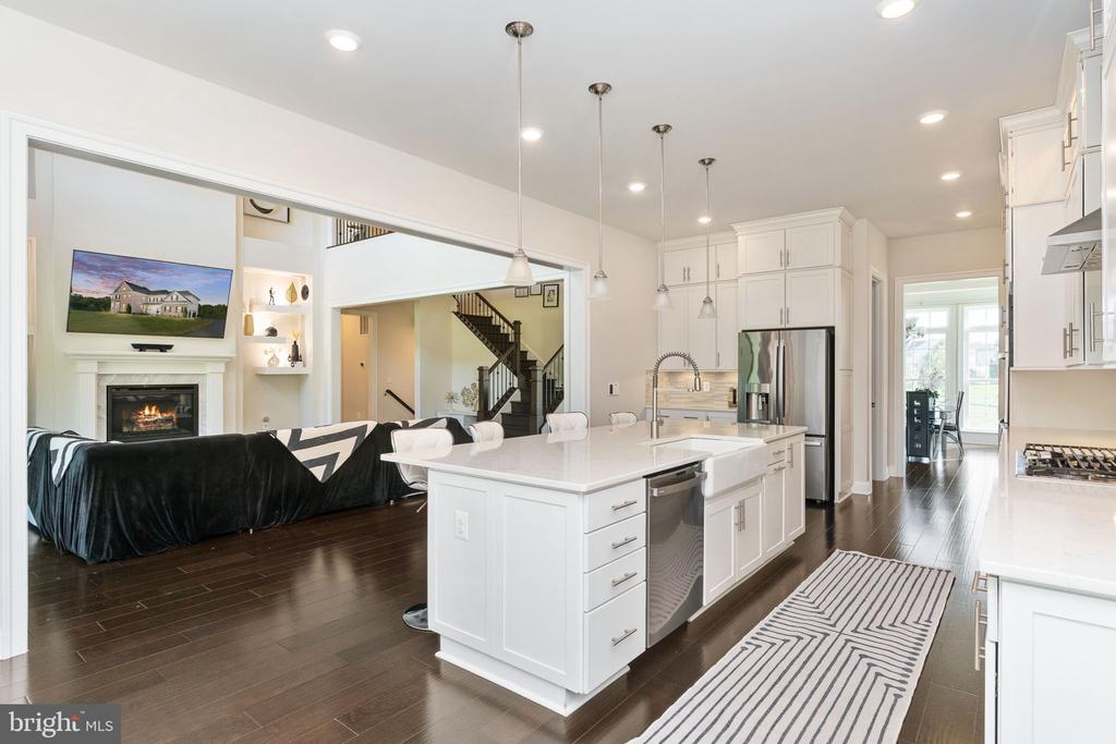 26593 MORGANS CROSSING PLACE