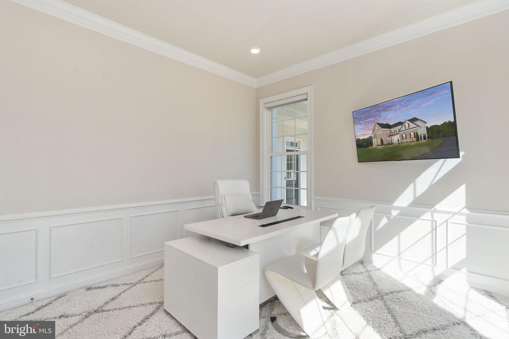 26593 MORGANS CROSSING PLACE