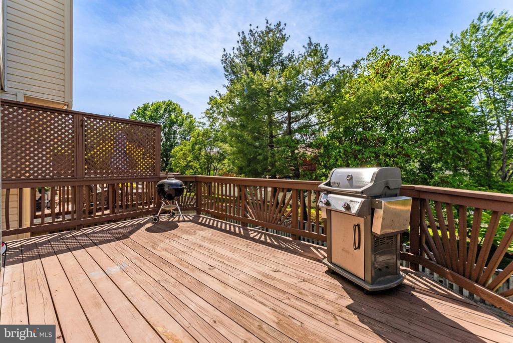 9320 GARST DRIVE