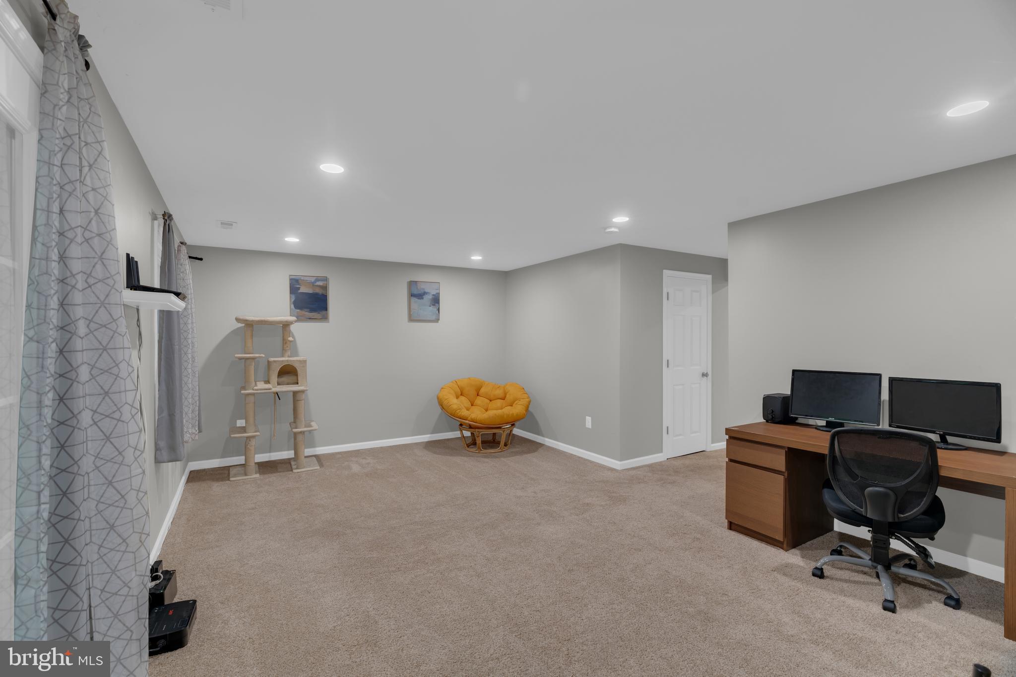 8683 POINT OF WOODS DRIVE