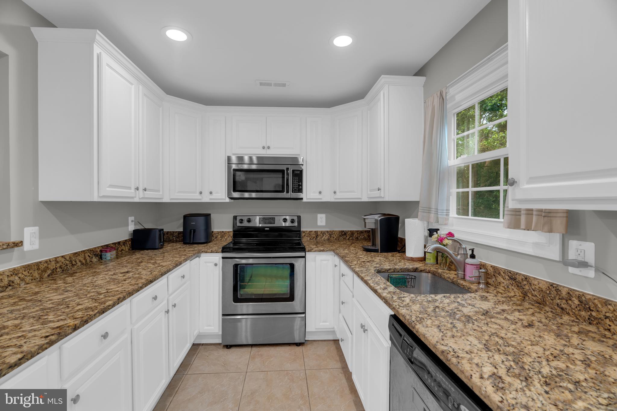 8683 POINT OF WOODS DRIVE