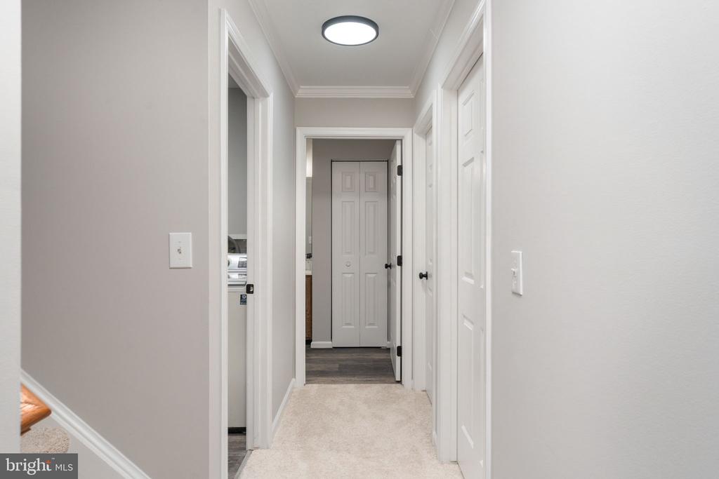 9342 FRINGE TREE LANE
