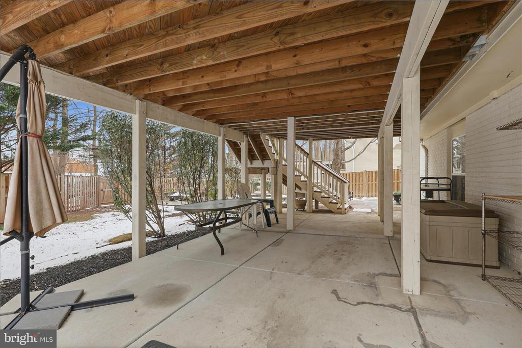 9212 ZACHARY COURT