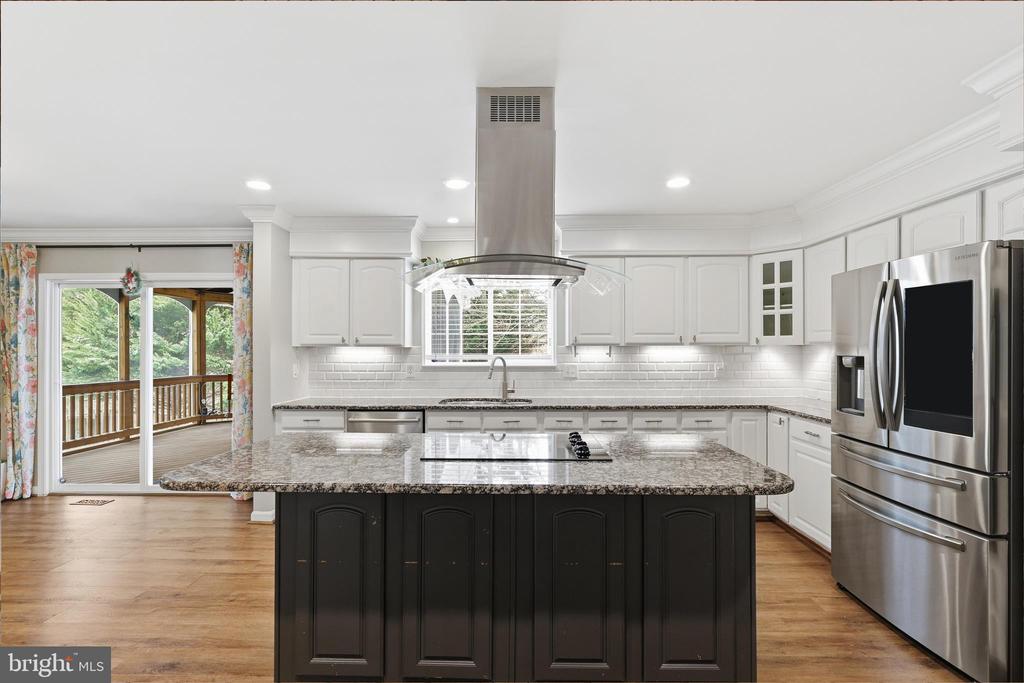 9212 ZACHARY COURT
