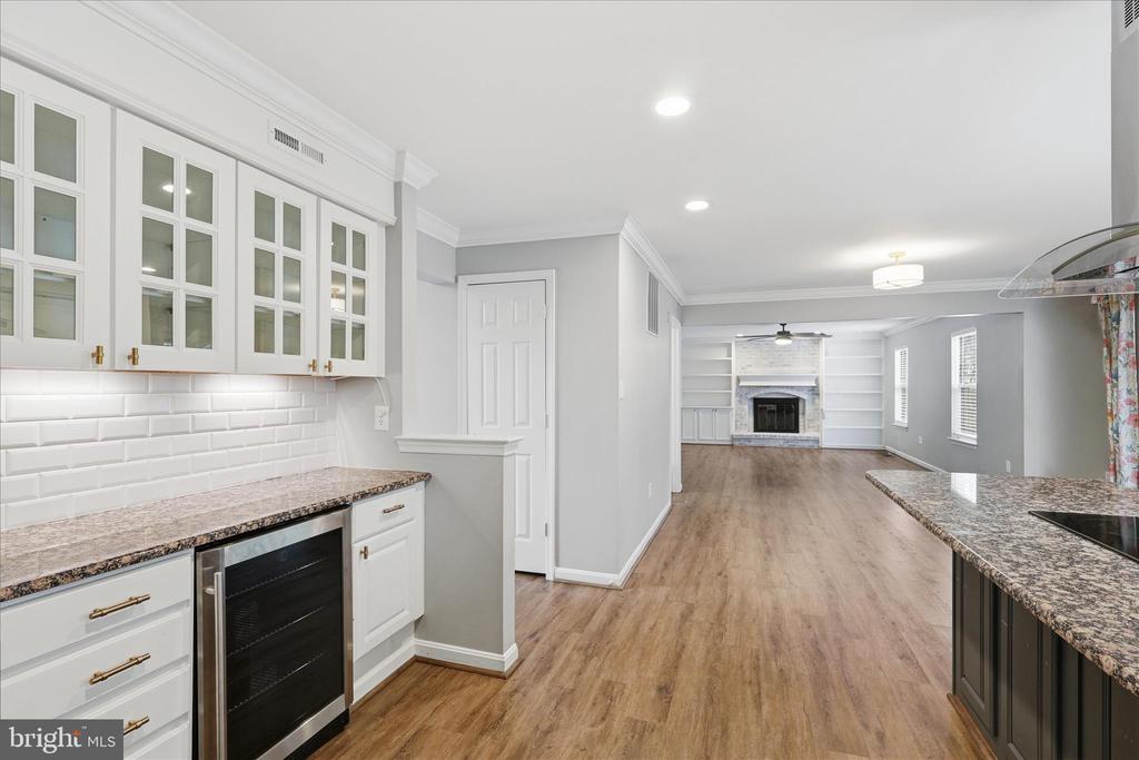 9212 ZACHARY COURT