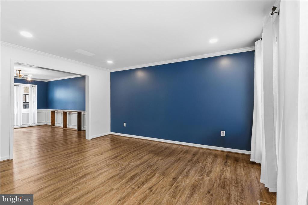 9212 ZACHARY COURT