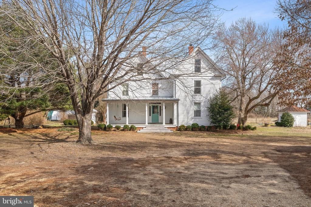 1092 HULL NECK ROAD