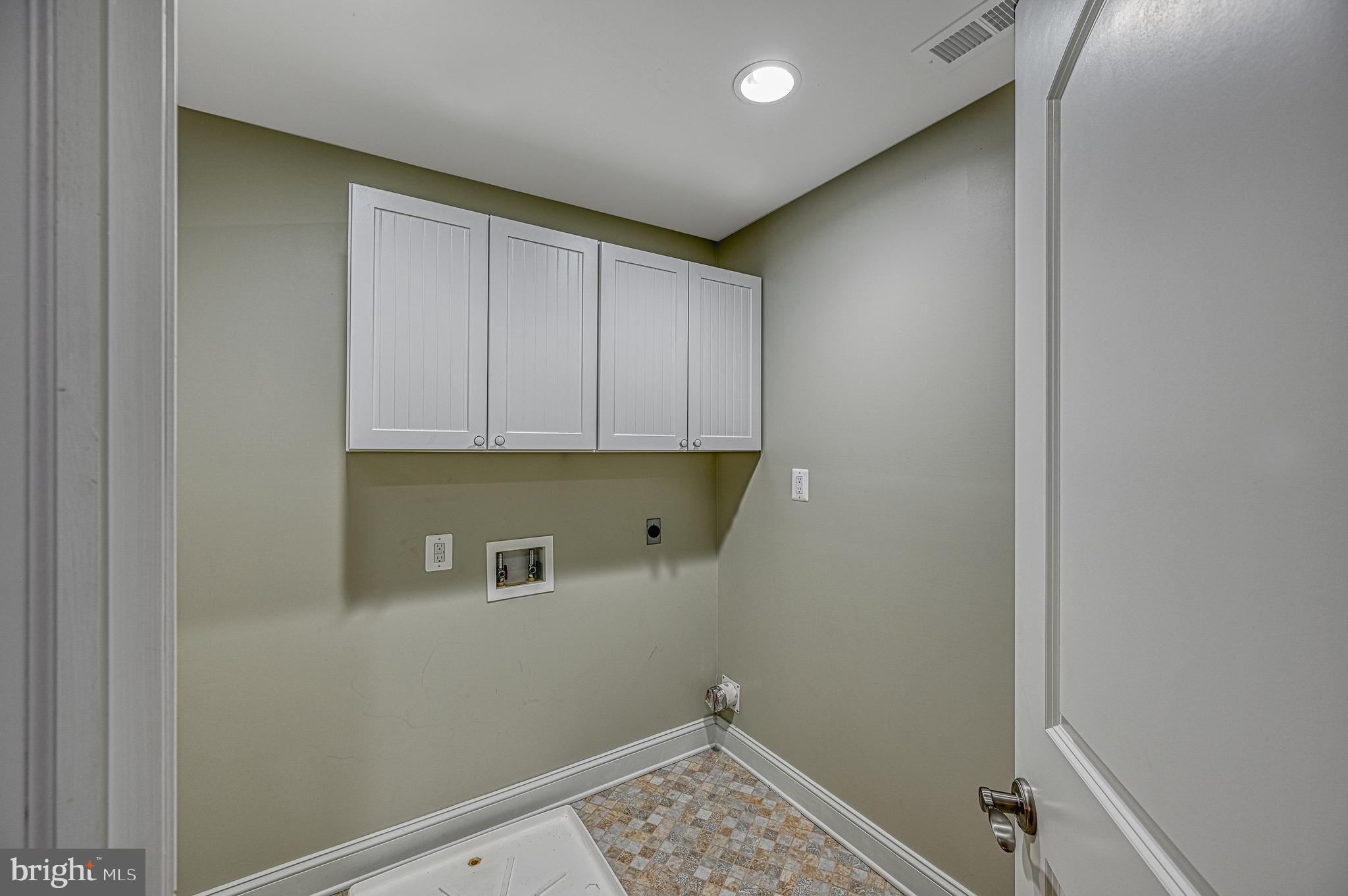 27144 DANIELS POINT DRIVE