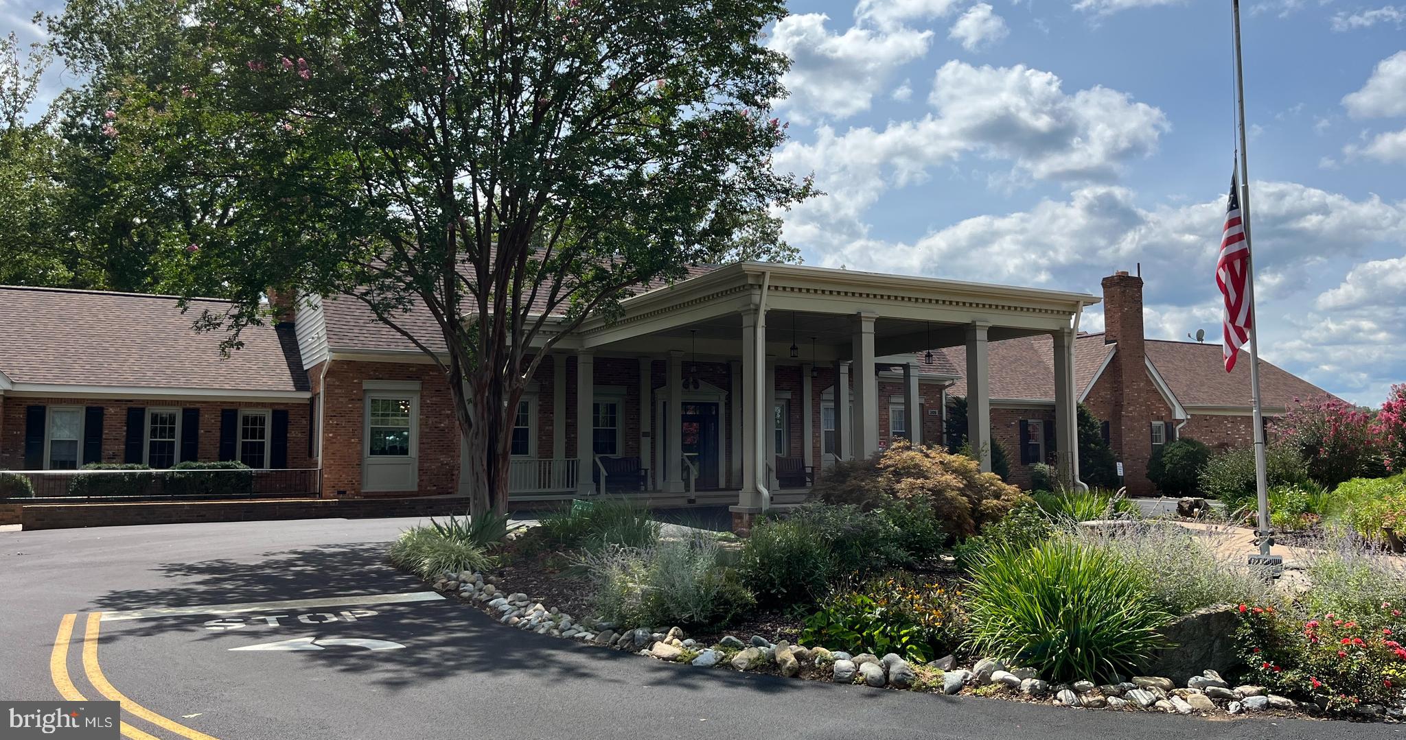406 WILDERNESS DRIVE