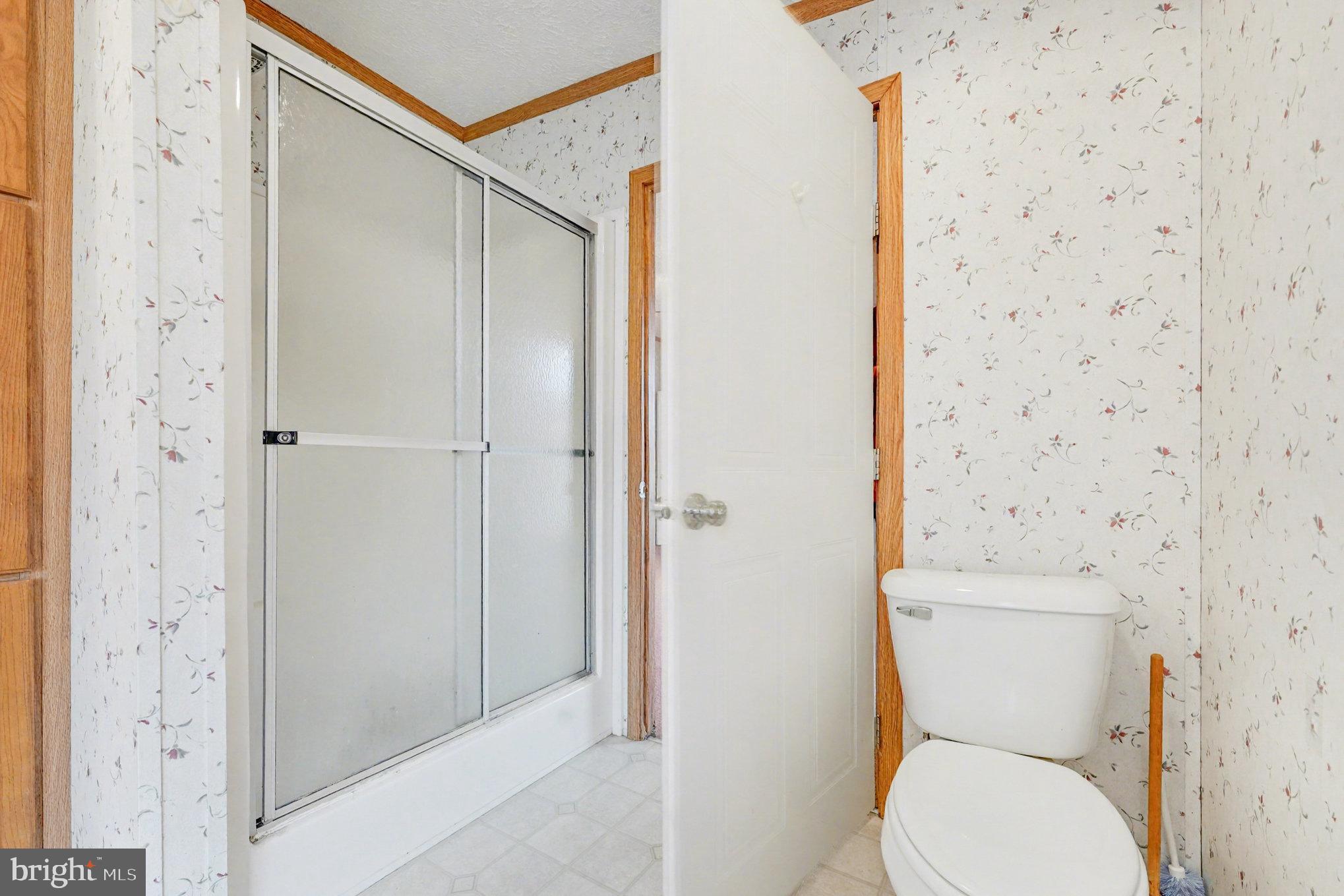 11370 WOODLAND DRIVE