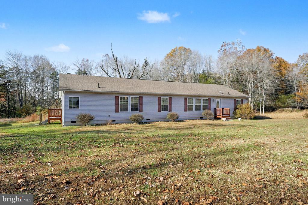 11370 WOODLAND DRIVE