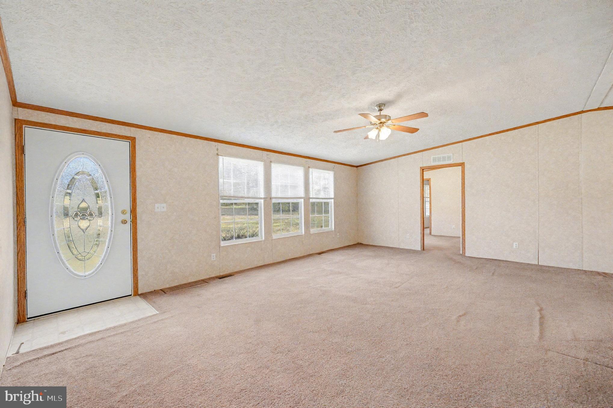 11370 WOODLAND DRIVE