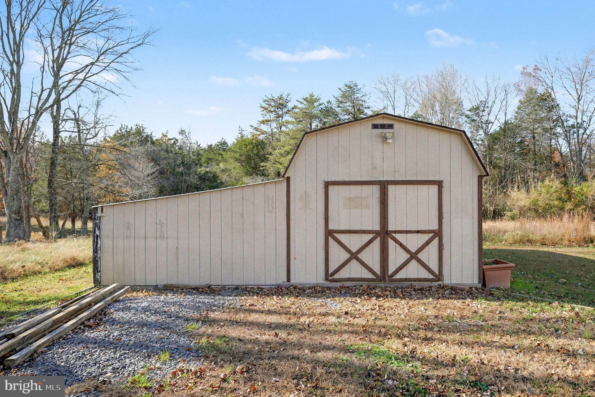 11370 WOODLAND DRIVE