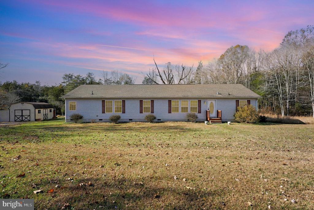 11370 WOODLAND DRIVE