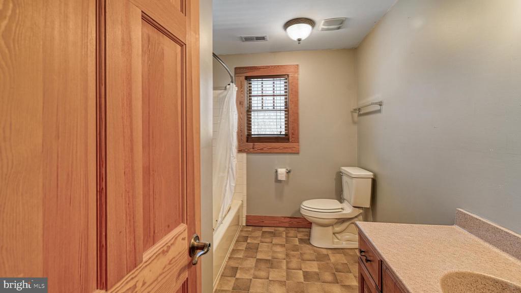 14425 MILLER ROAD