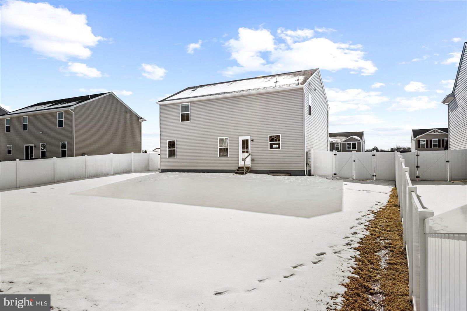 2151 MOURNING DOVE DRIVE