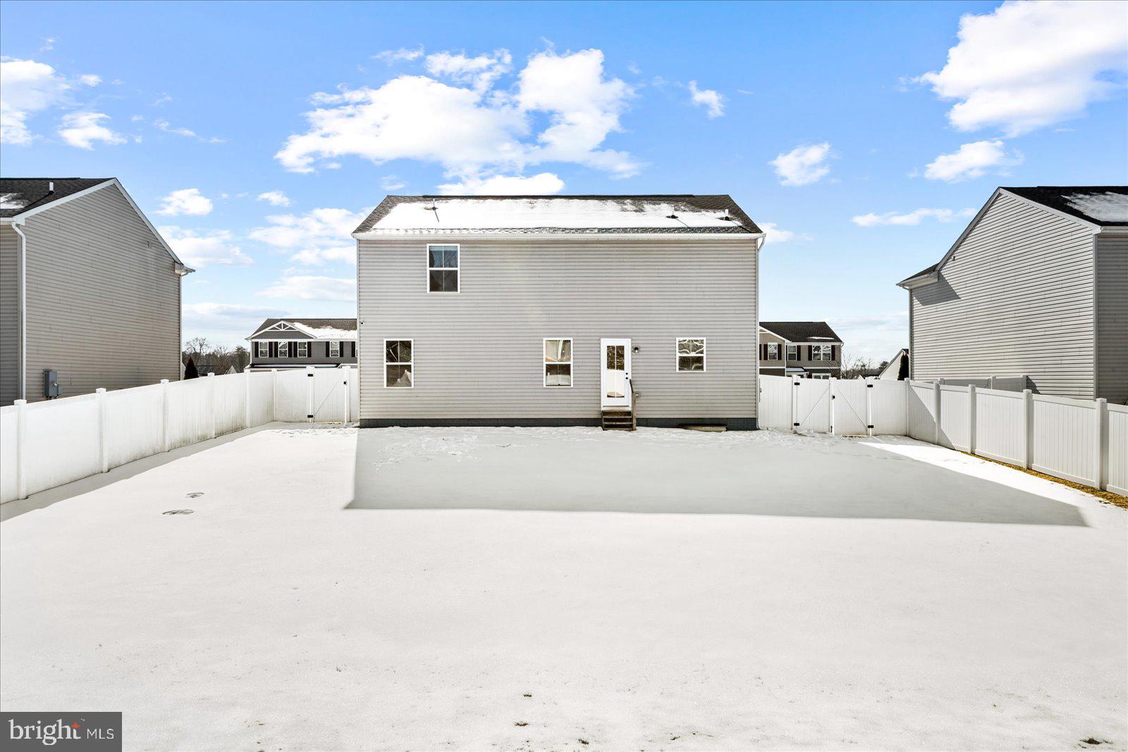 2151 MOURNING DOVE DRIVE