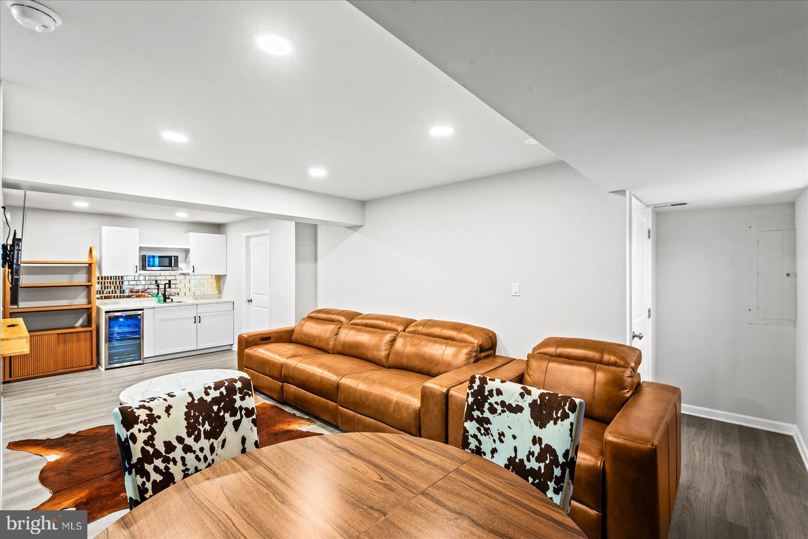 2151 MOURNING DOVE DRIVE