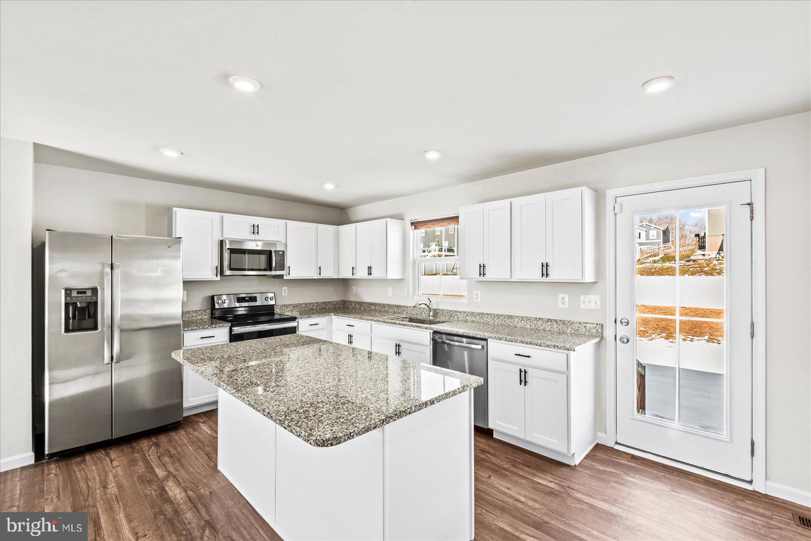 2151 MOURNING DOVE DRIVE