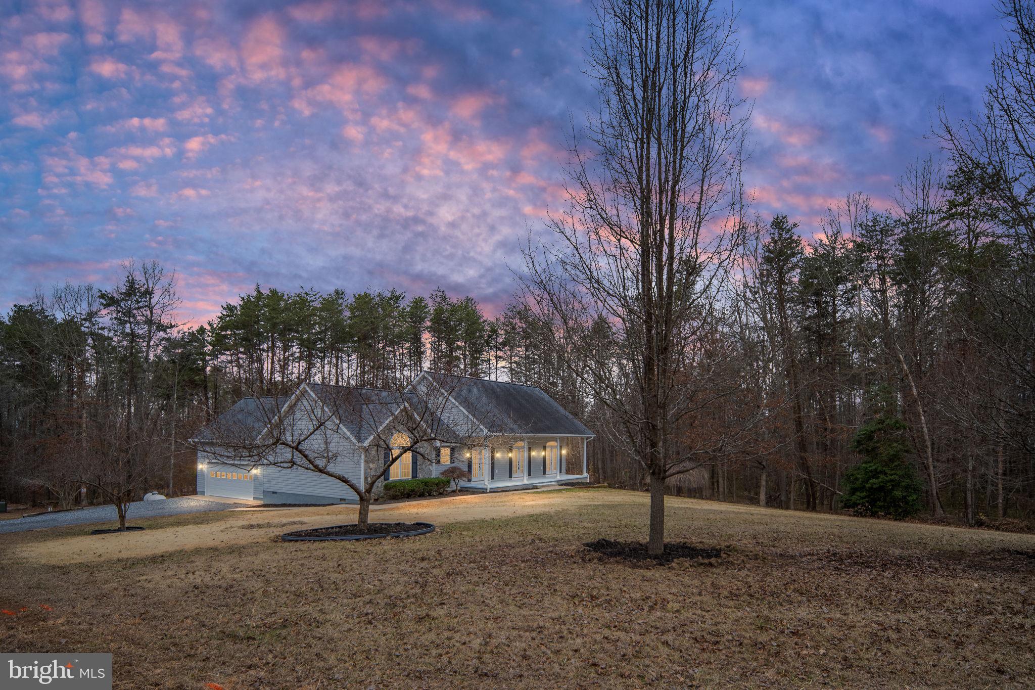 24394 EDDIES WALK WAY