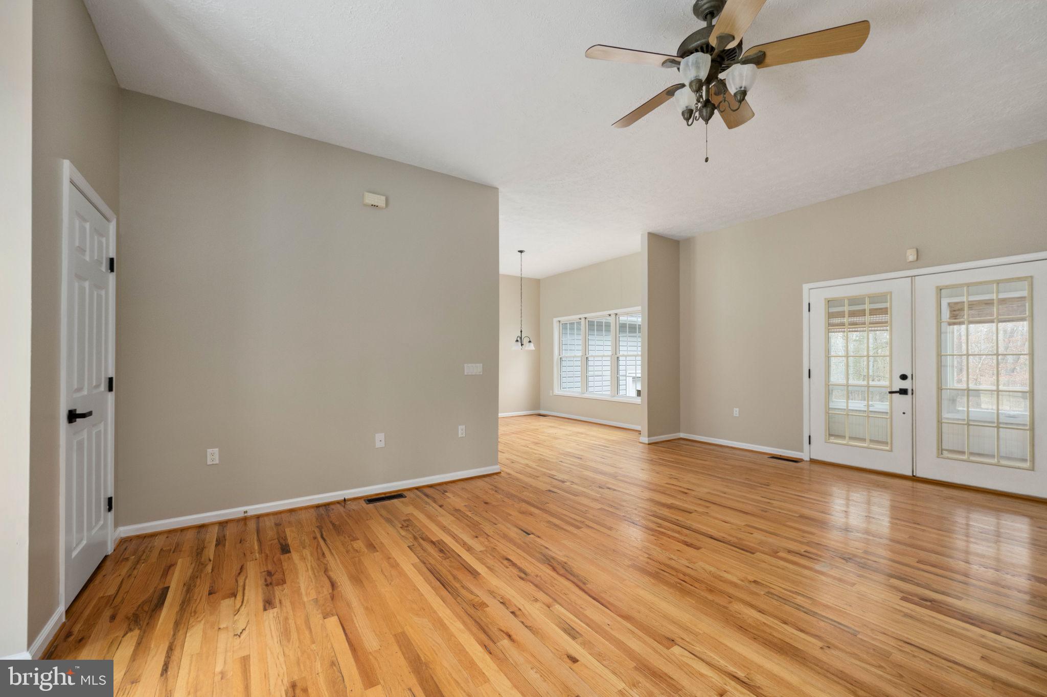 24394 EDDIES WALK WAY