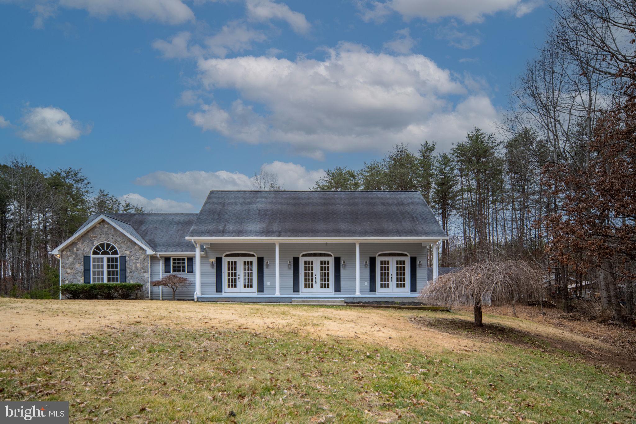 24394 EDDIES WALK WAY