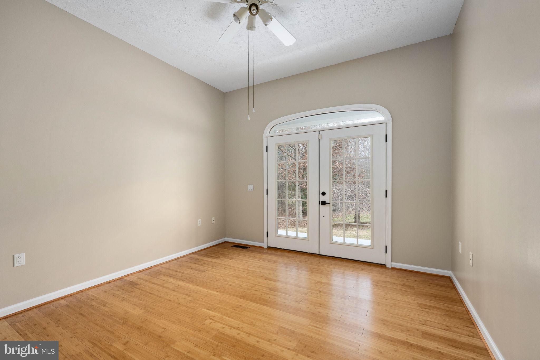 24394 EDDIES WALK WAY