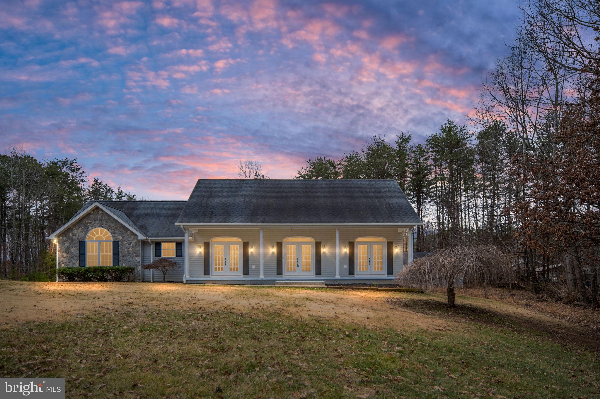 24394 EDDIES WALK WAY