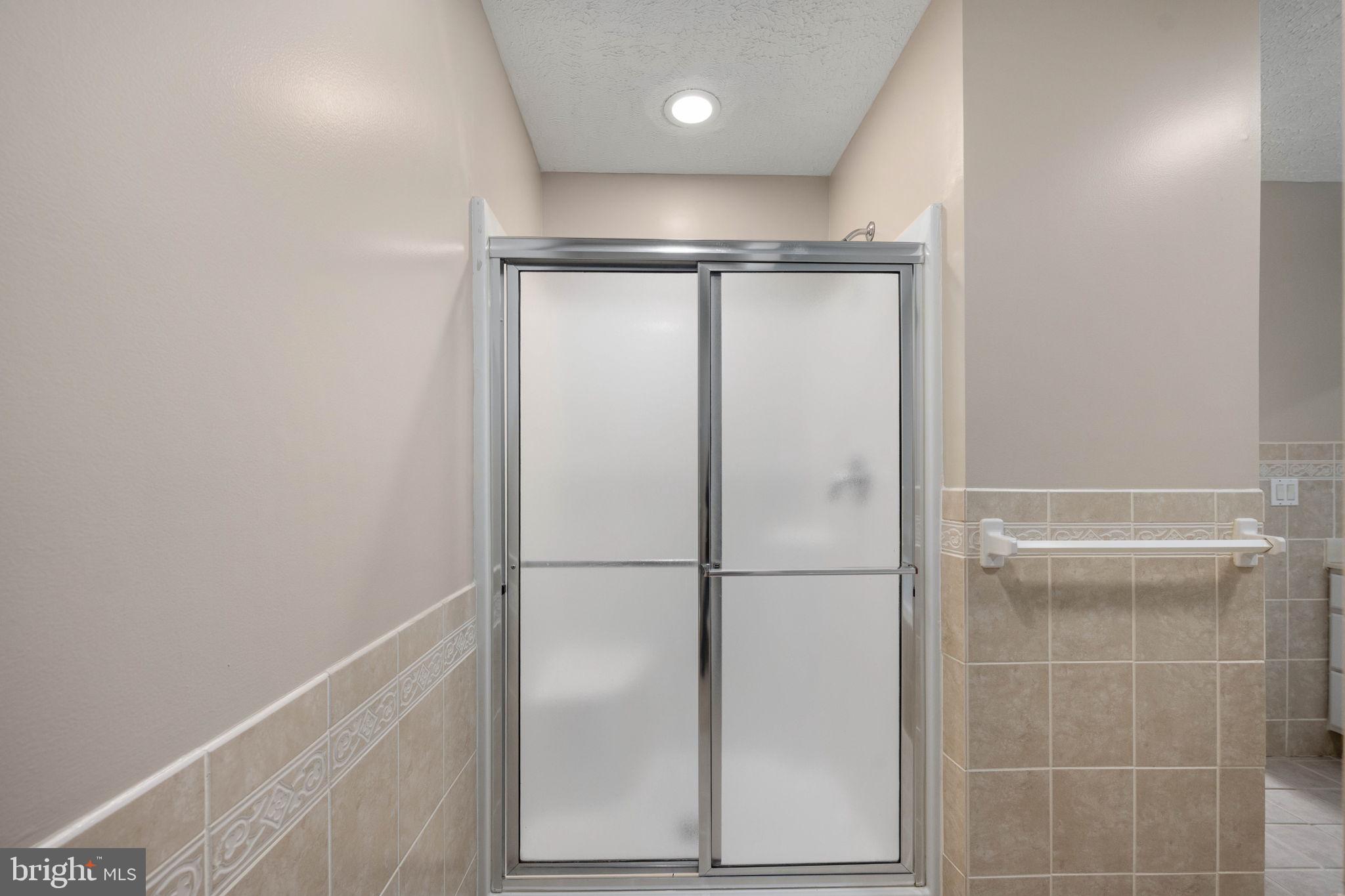 24394 EDDIES WALK WAY