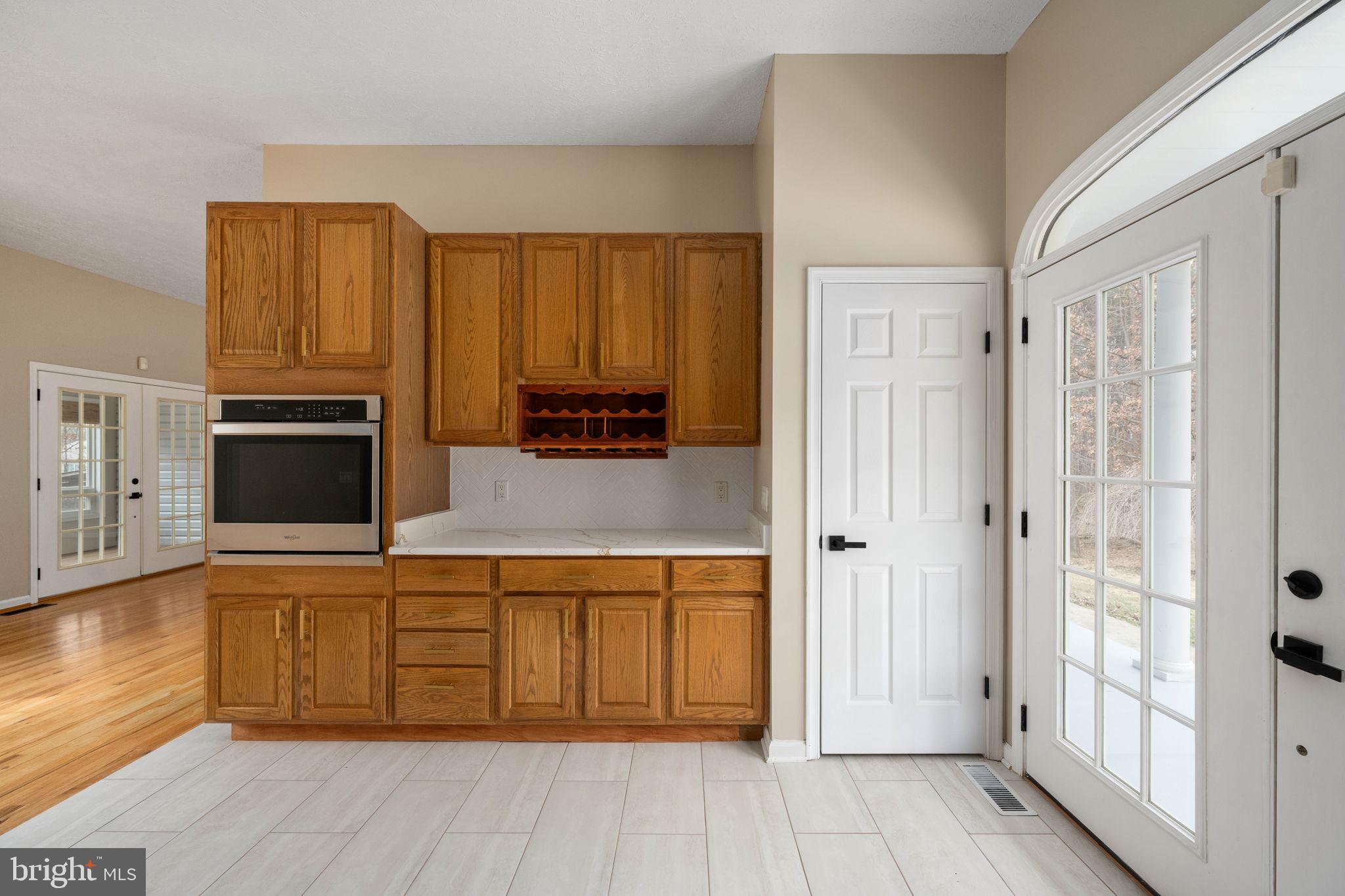 24394 EDDIES WALK WAY