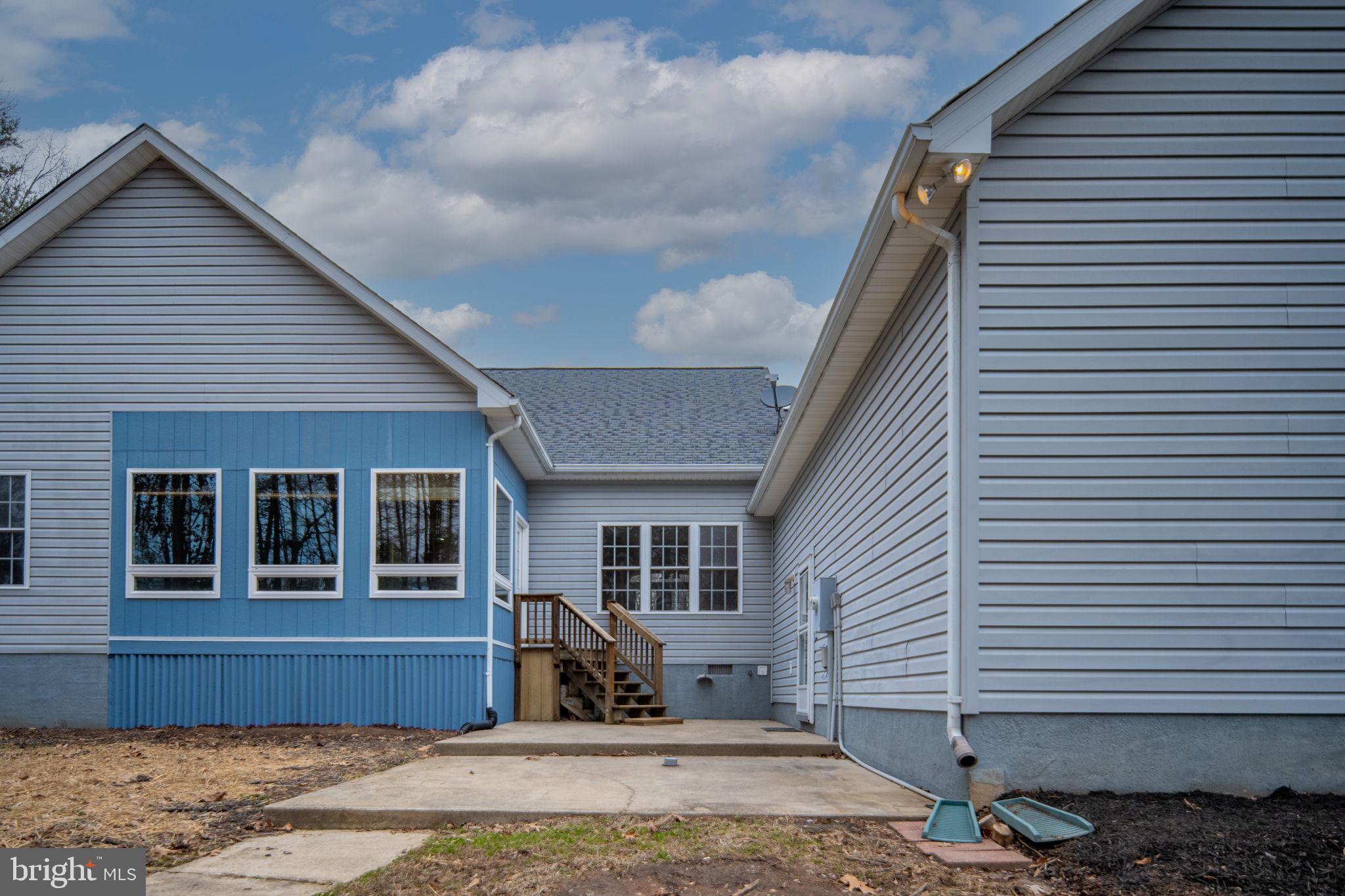 24394 EDDIES WALK WAY