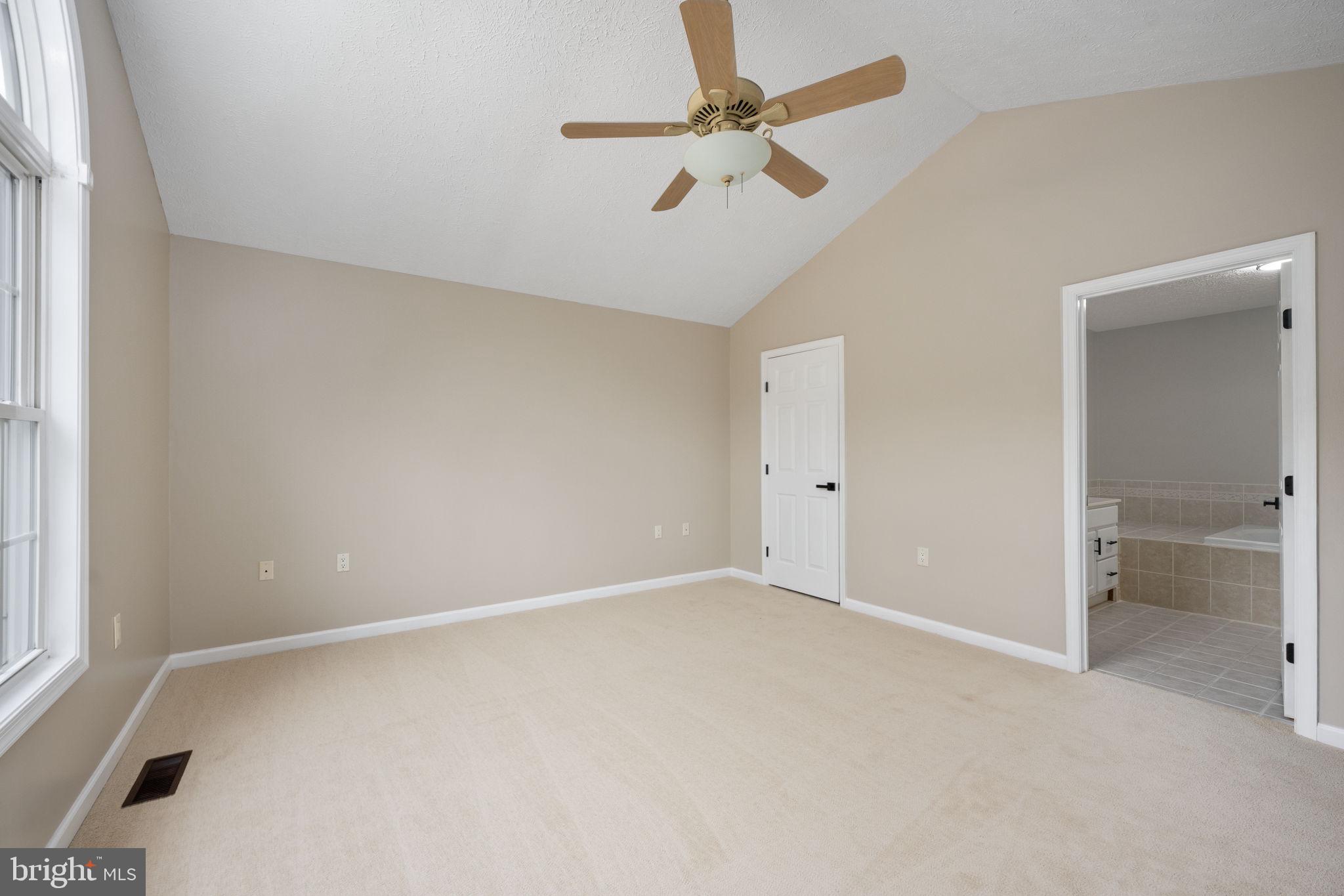 24394 EDDIES WALK WAY