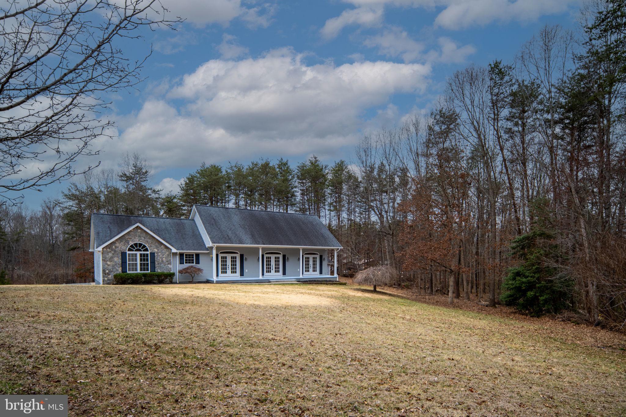 24394 EDDIES WALK WAY