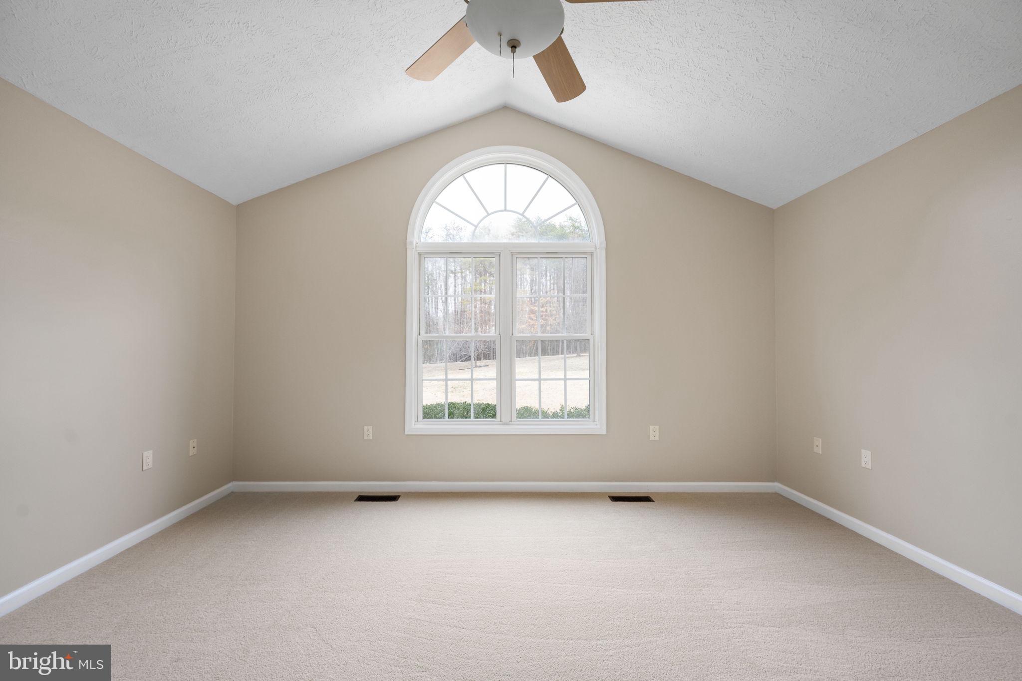 24394 EDDIES WALK WAY