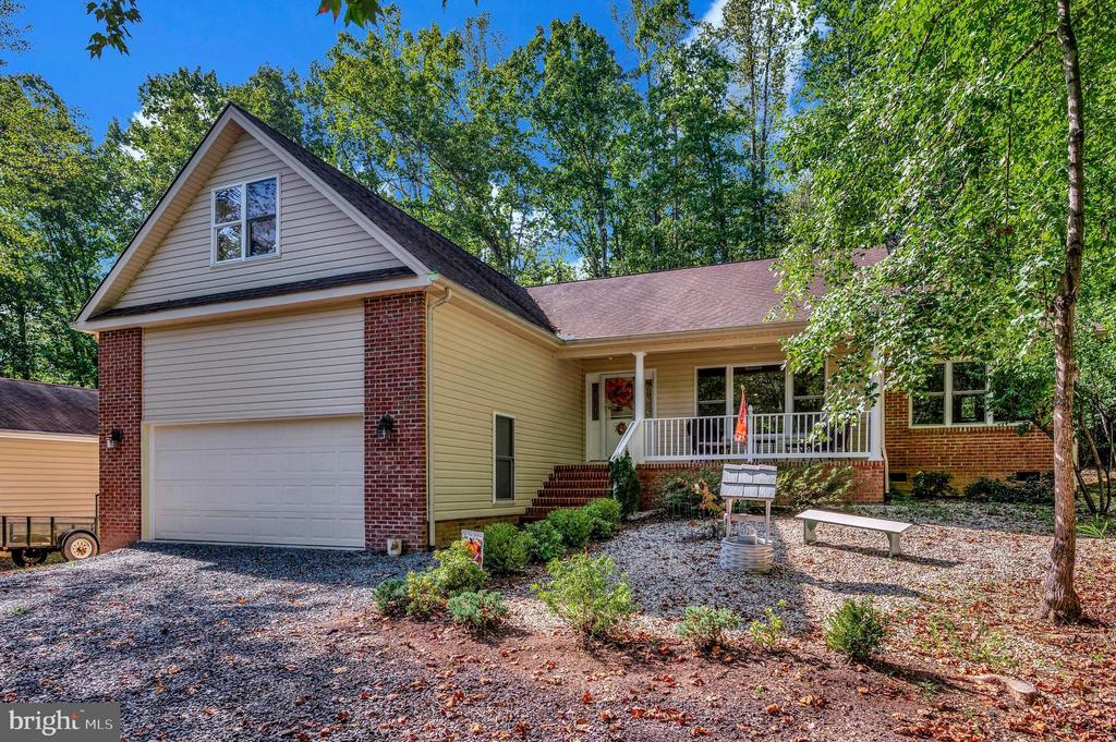 216 BATTLEFIELD ROAD