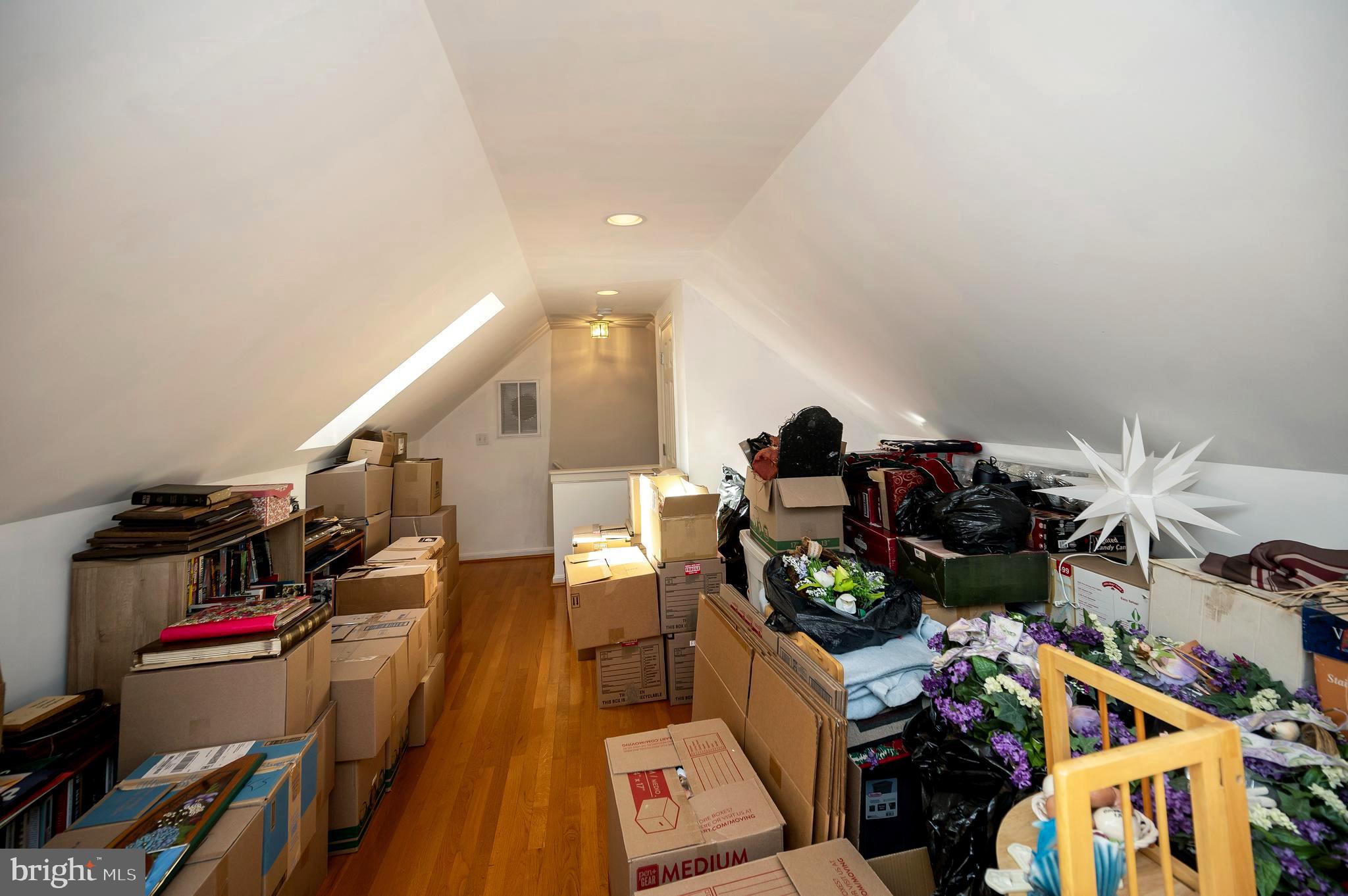 216 BATTLEFIELD ROAD