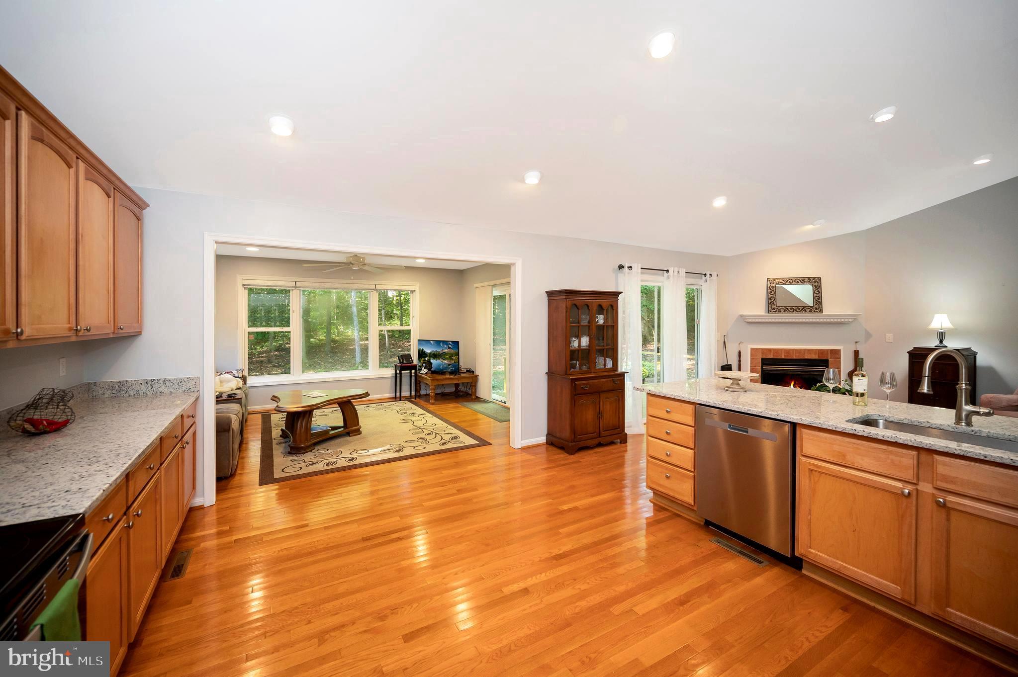 216 BATTLEFIELD ROAD