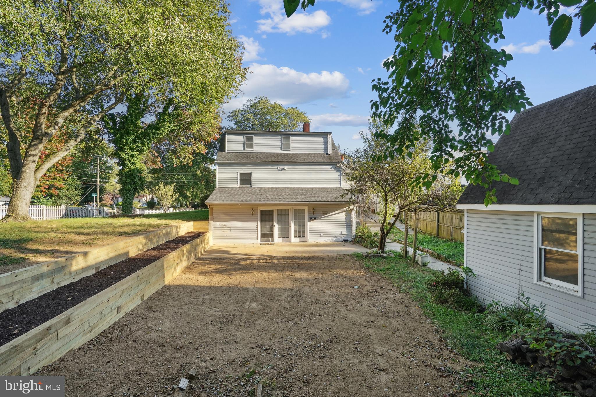 1280 DAWSON COURT