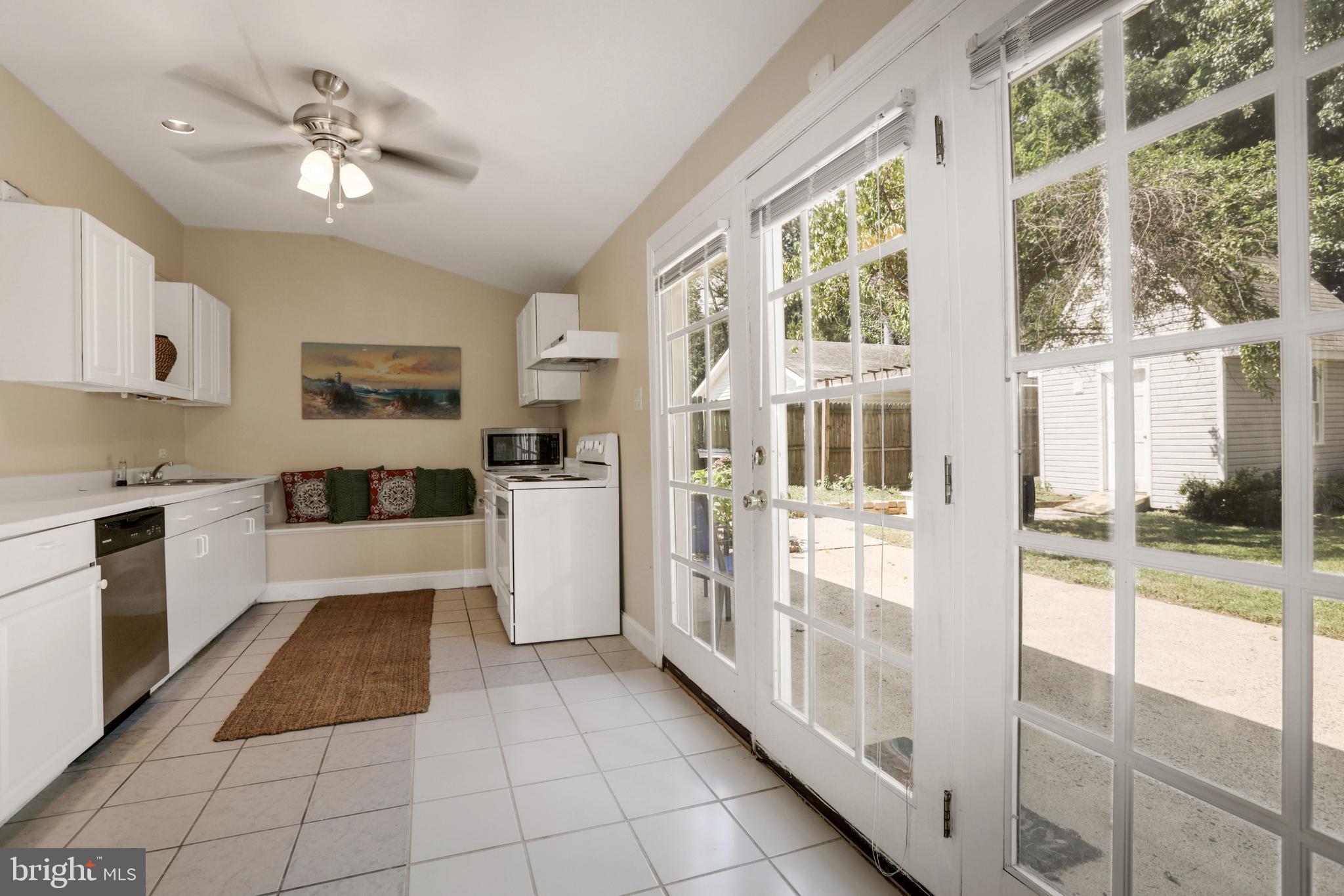 1280 DAWSON COURT