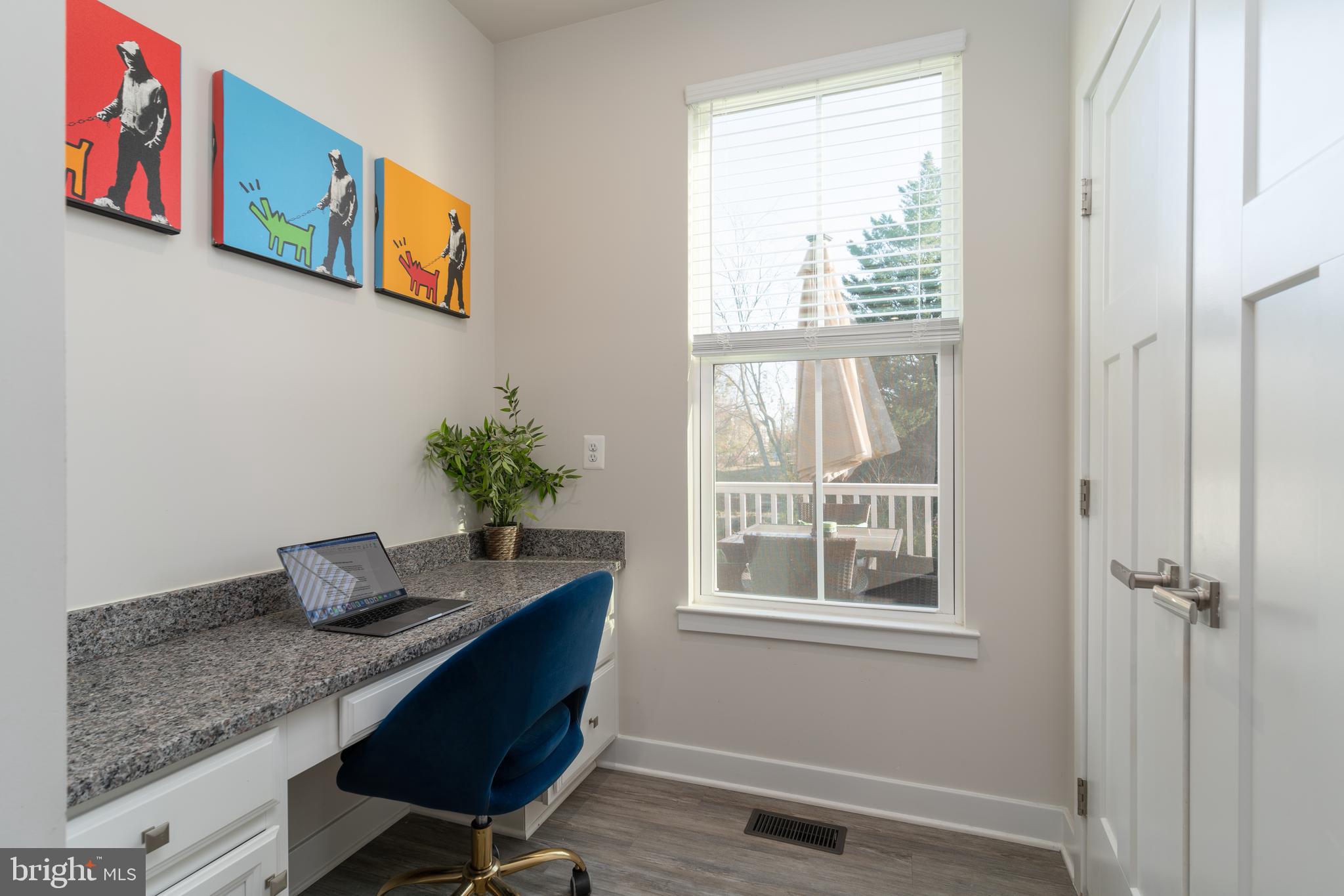 7803 COVE POINT DRIVE