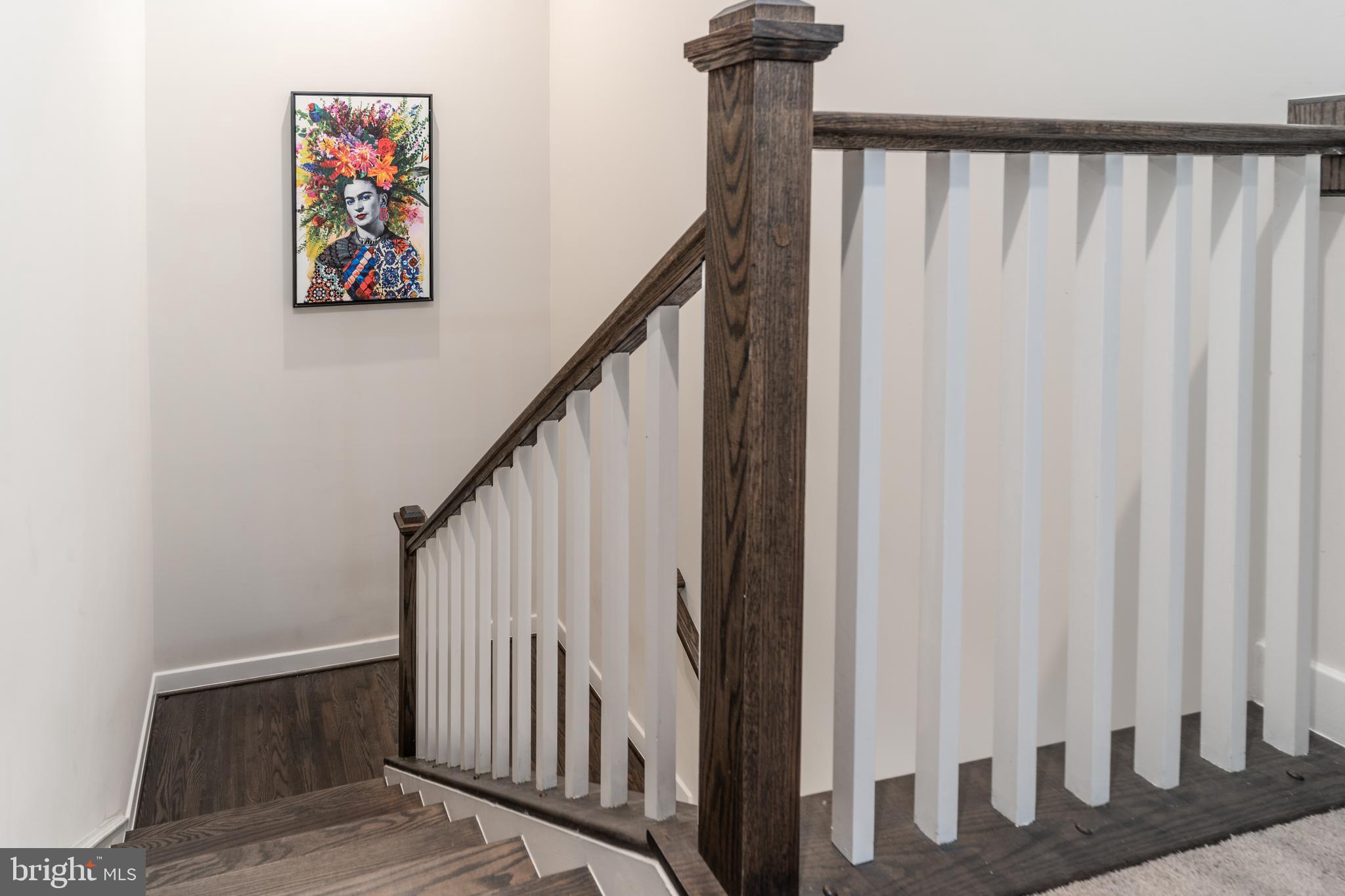 7803 COVE POINT DRIVE