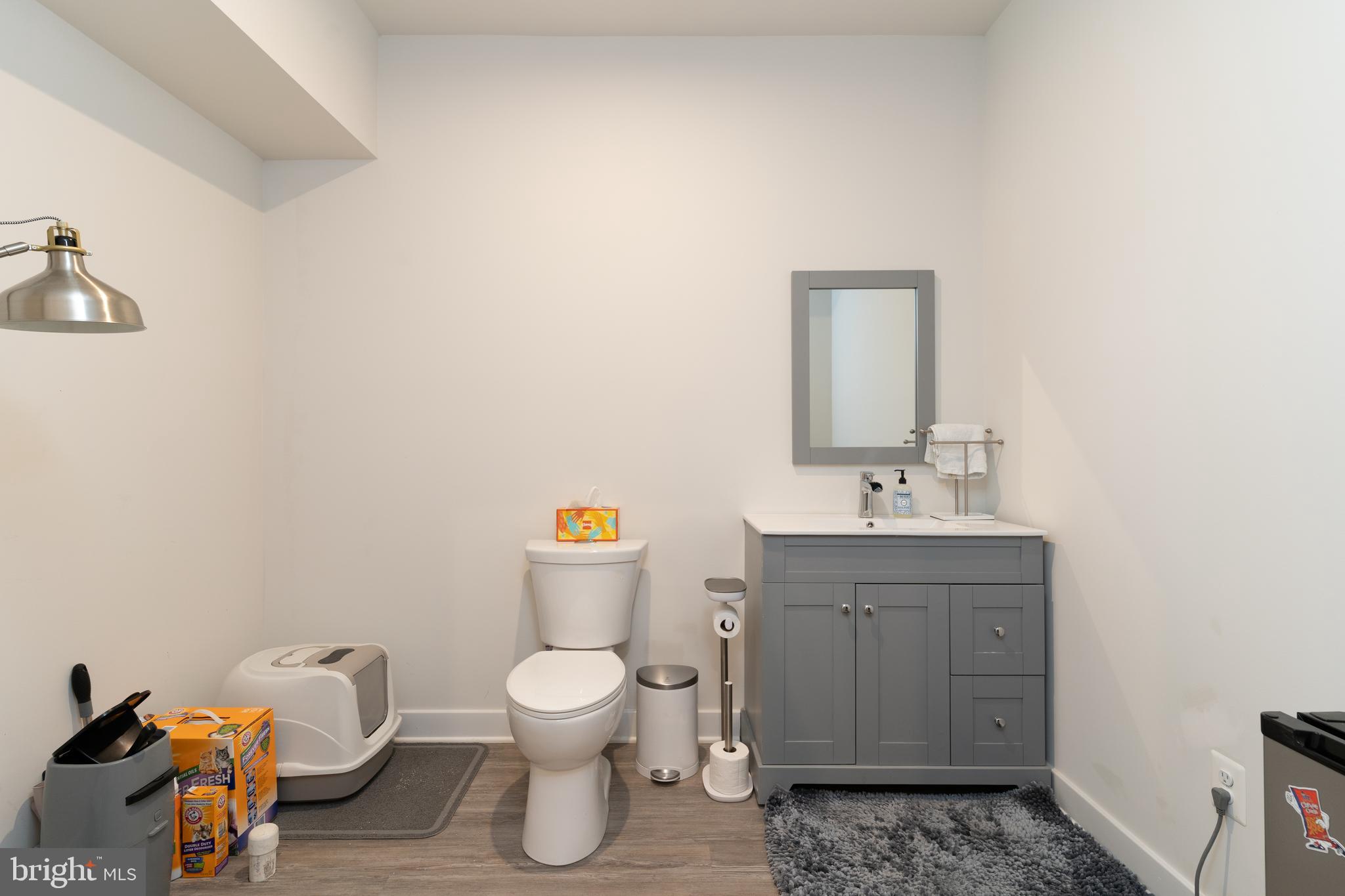 7803 COVE POINT DRIVE