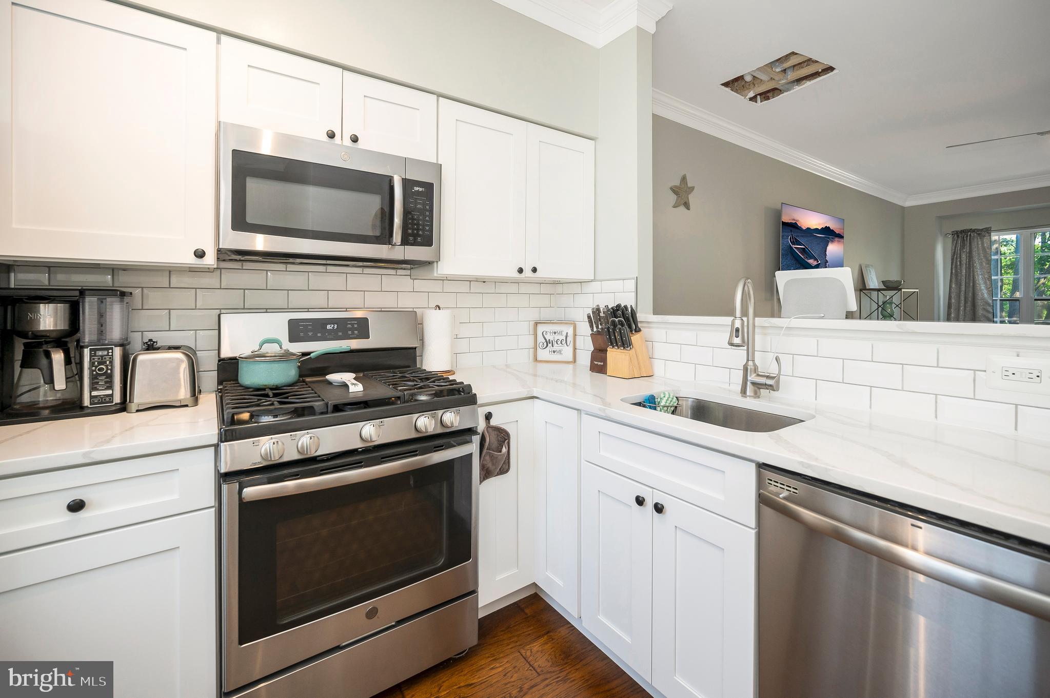4146 ASHMERE CIRCLE