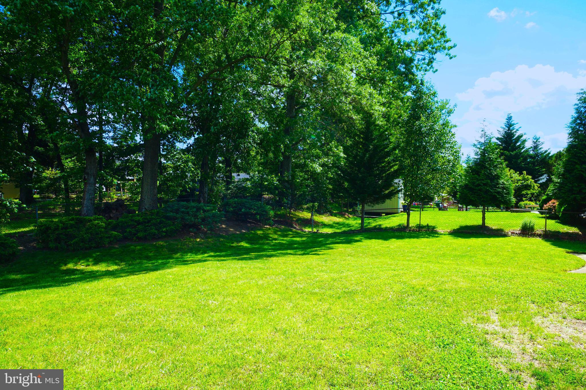 14897 CORDELL AVENUE