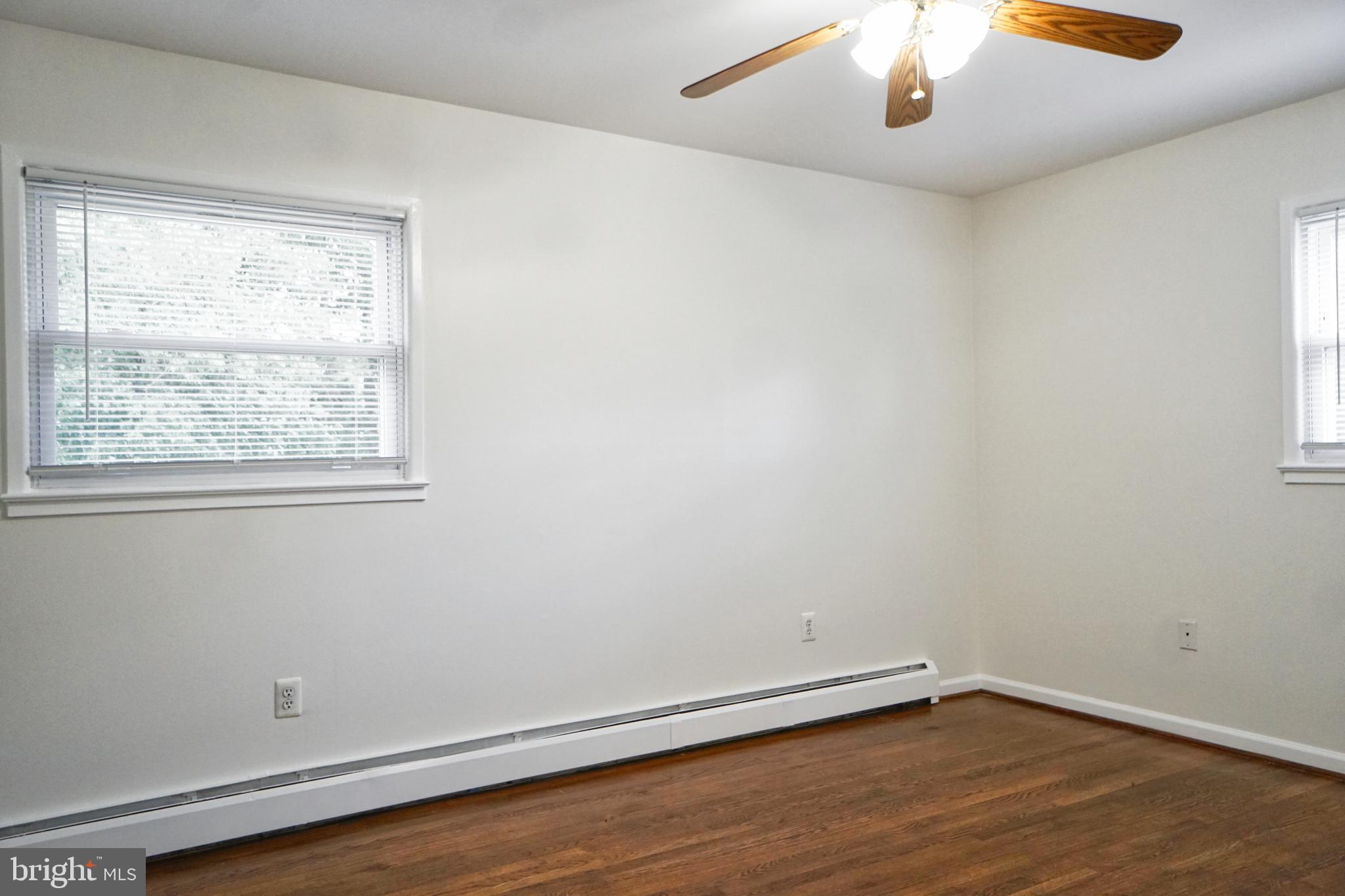 14897 CORDELL AVENUE