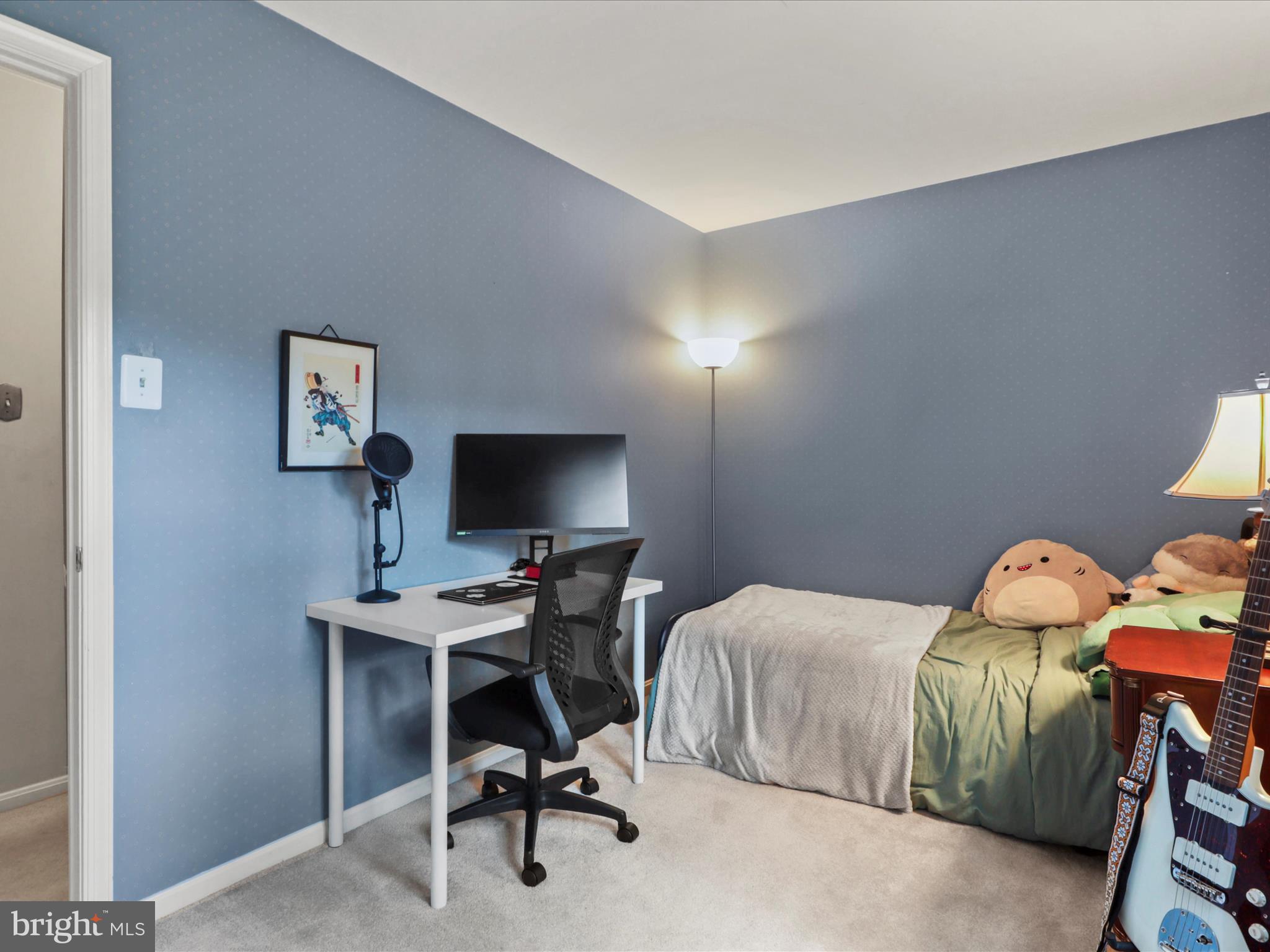 12160 PINENEEDLE COURT