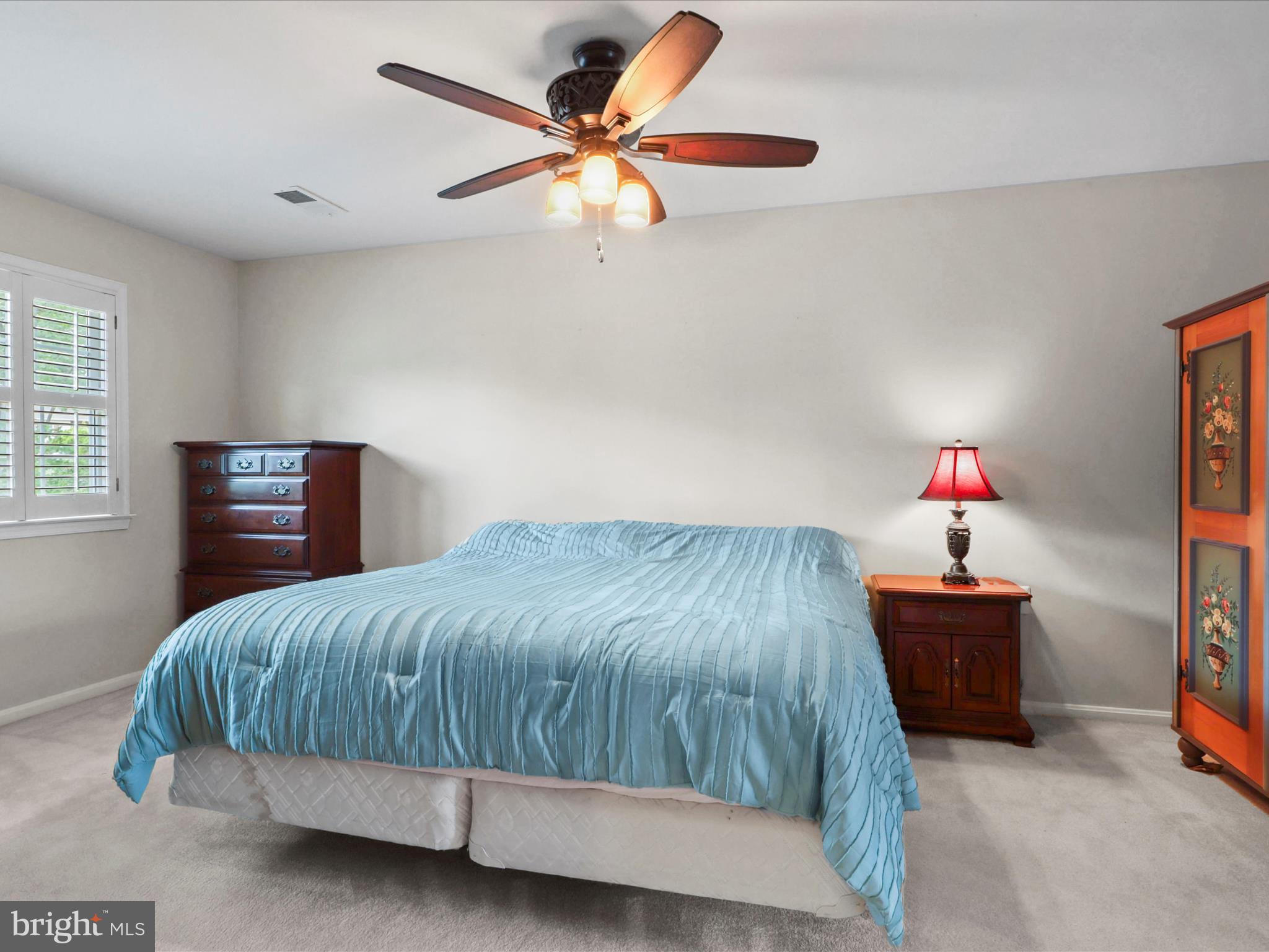 12160 PINENEEDLE COURT