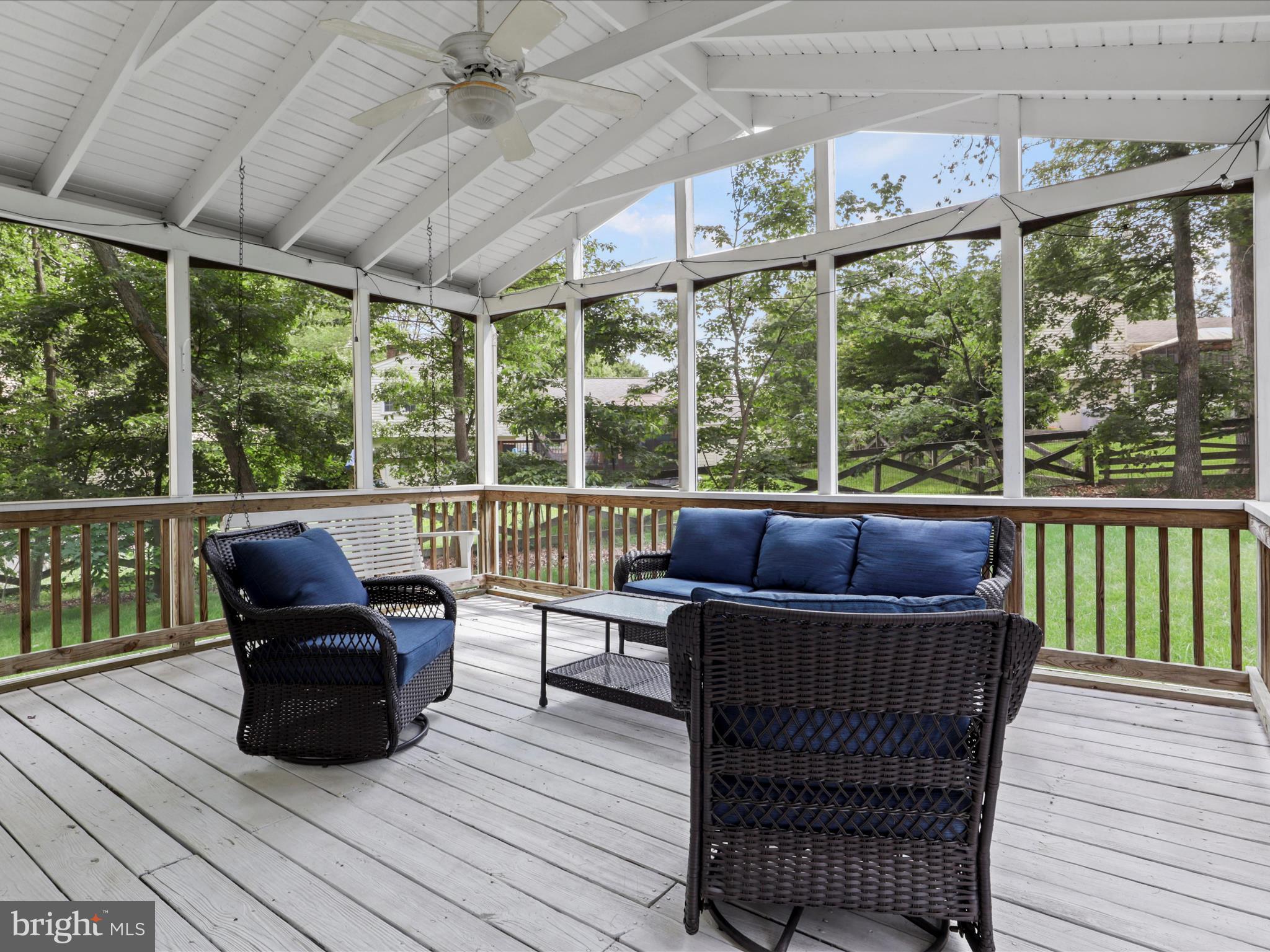 12160 PINENEEDLE COURT