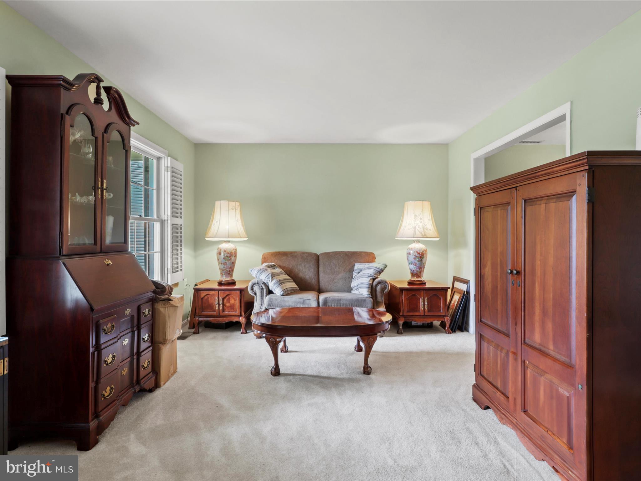 12160 PINENEEDLE COURT